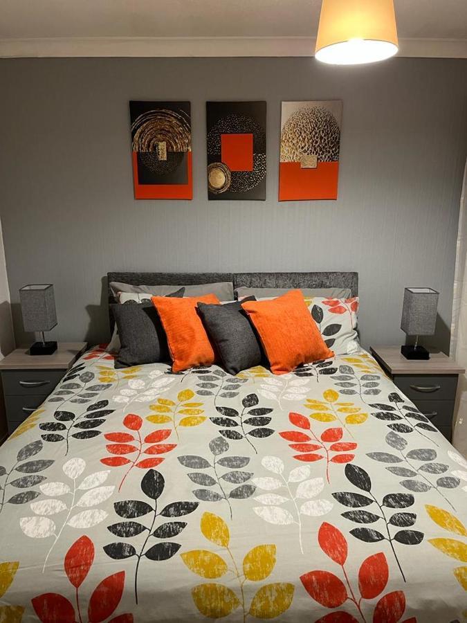 Apartamento Berwickshire House Marston Green Exterior foto